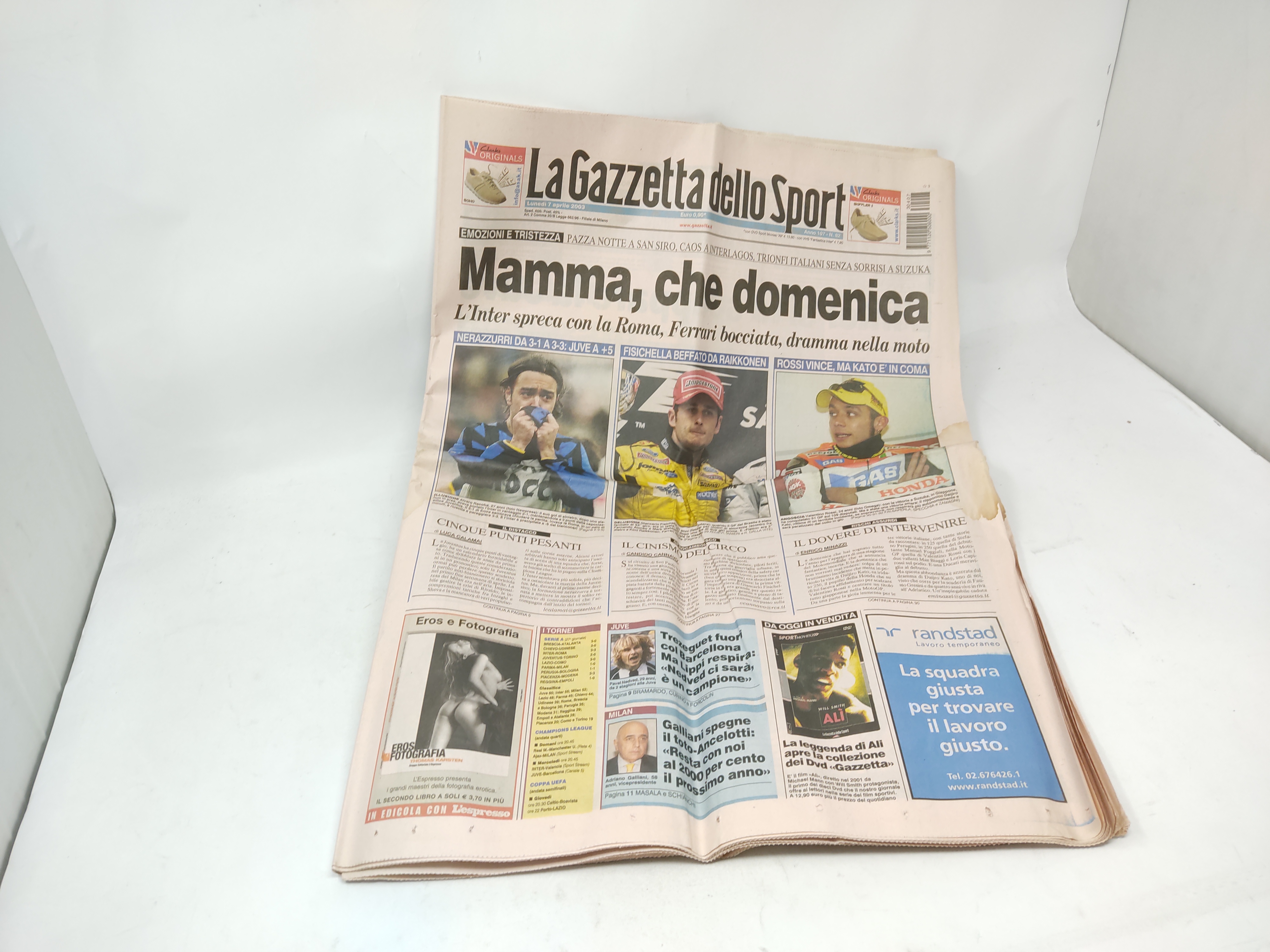Foto 19 di 77