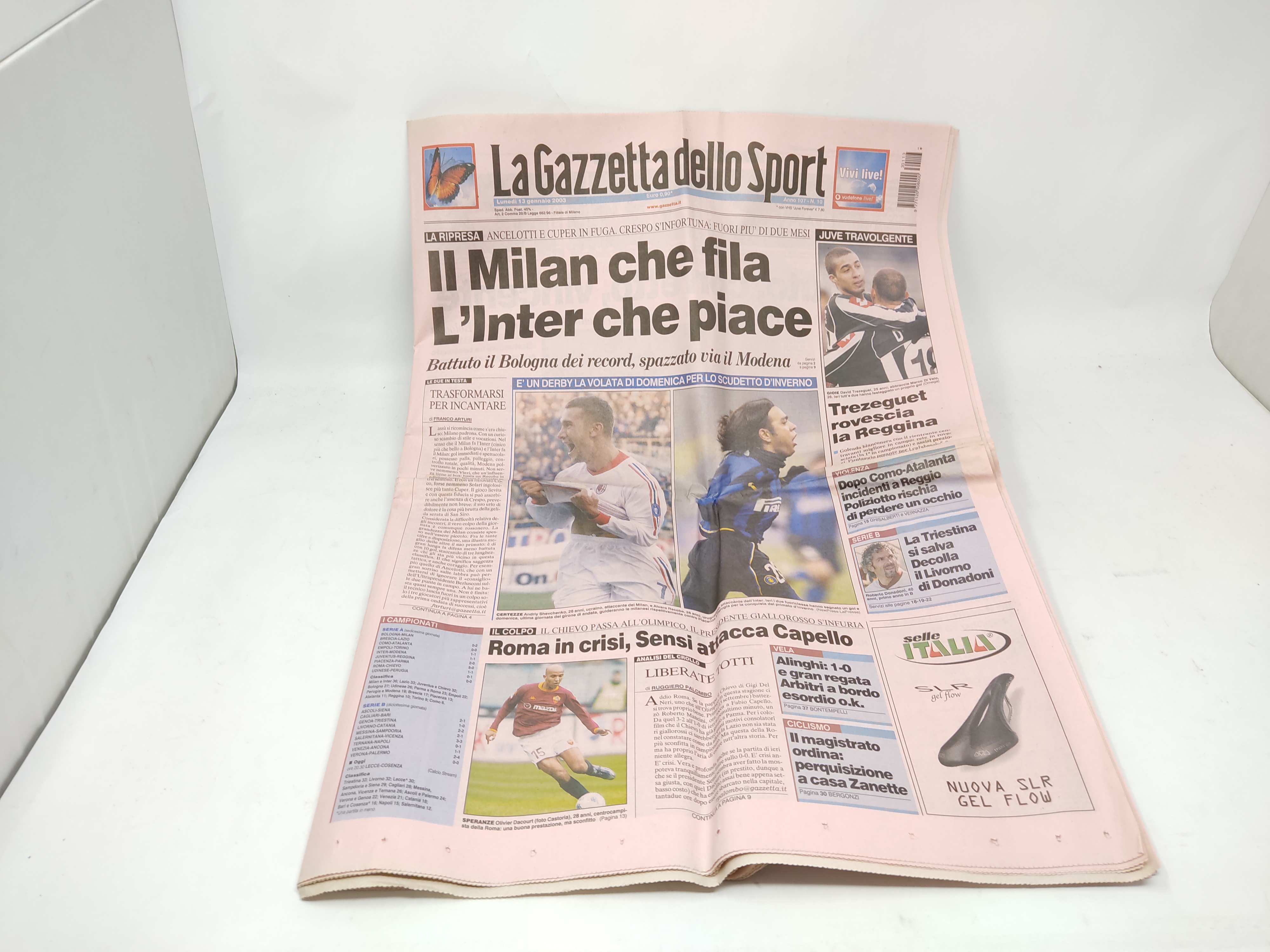 Foto 32 di 77