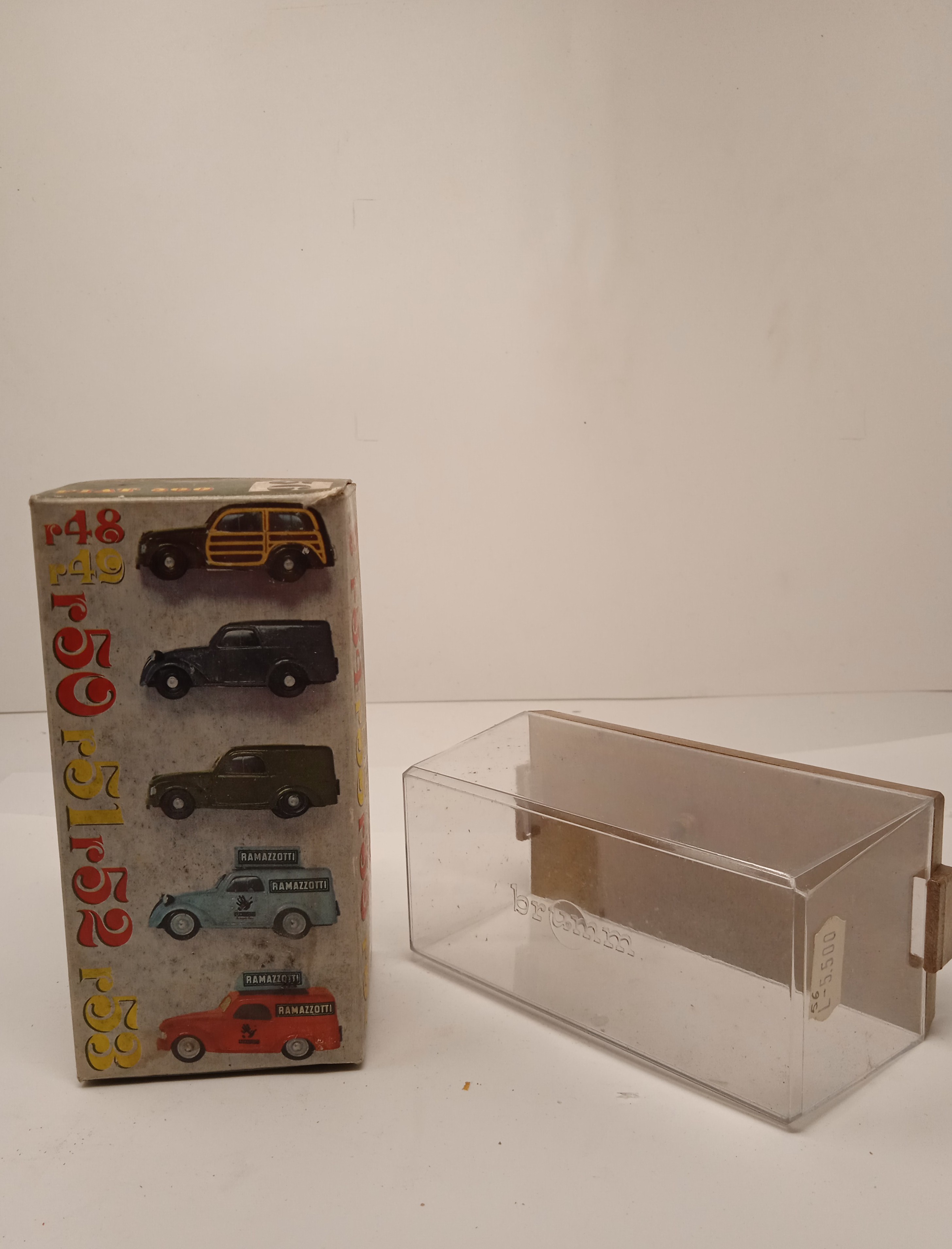 Foto 2 di 69
