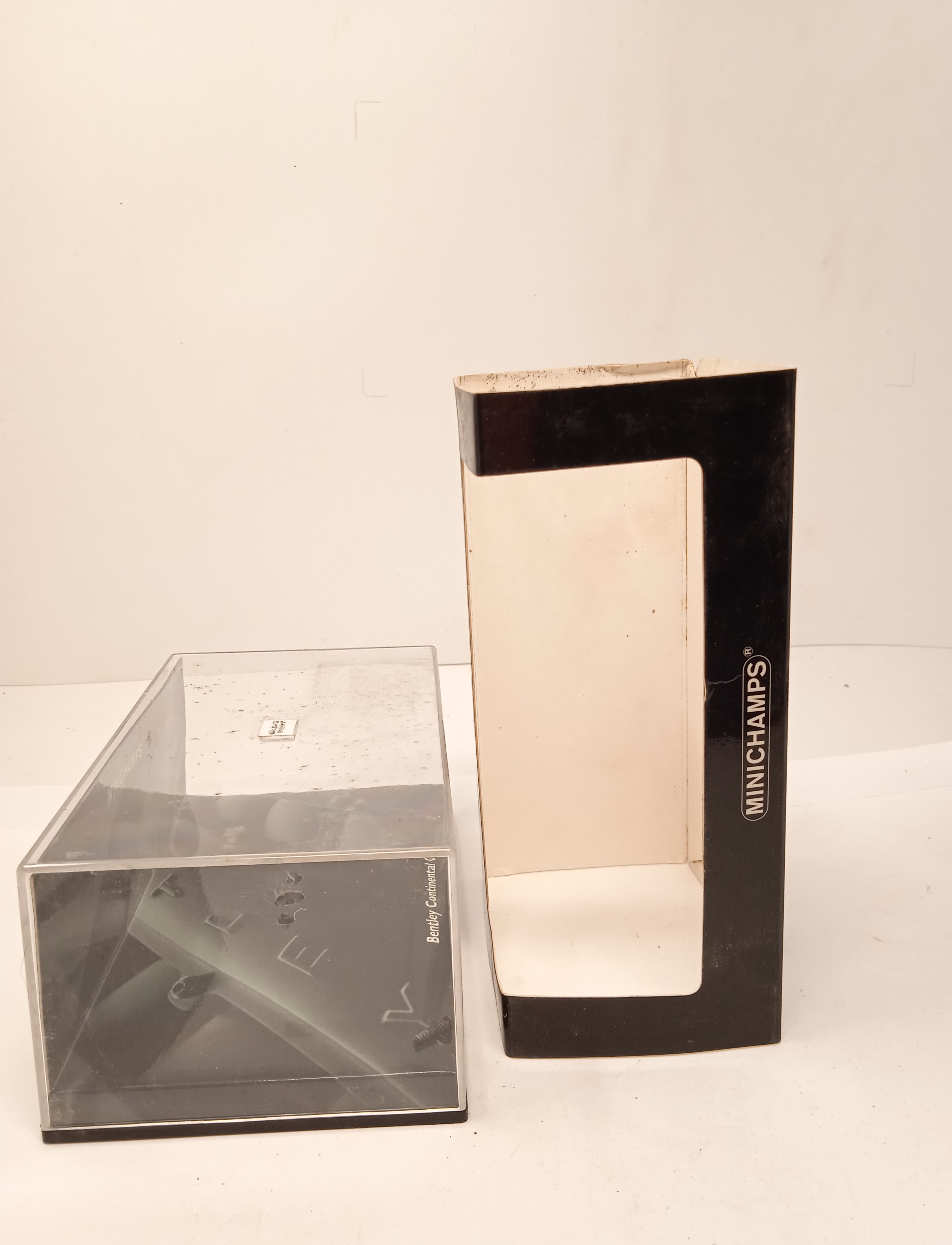 Empty Box 1:43 Scatola Vuota Originale a Scelta Vari Modelli Marca Minichamps - Foto 98 di 501