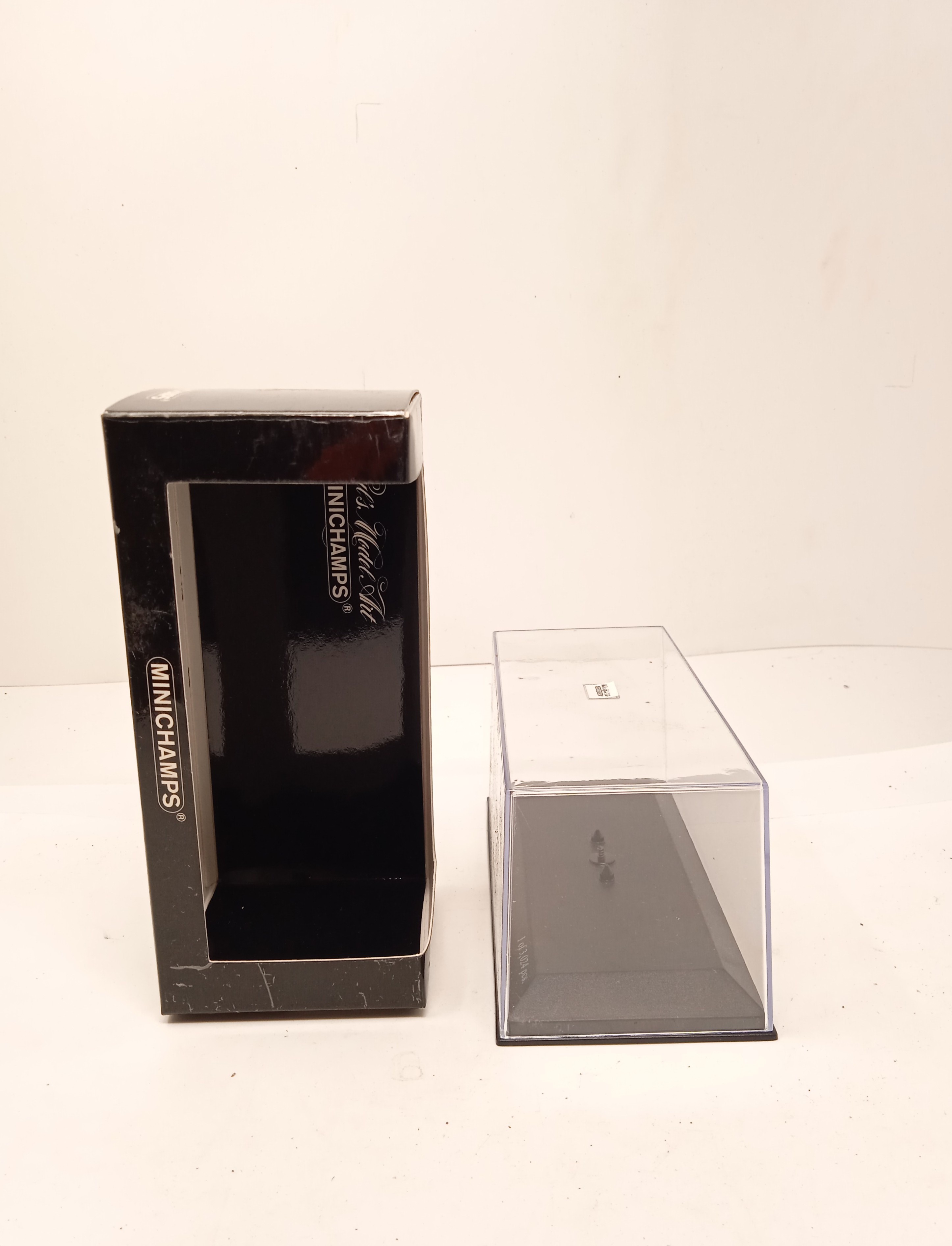 Empty Box 1:43 Scatola Vuota Originale a Scelta Vari Modelli Marca Minichamps - Foto 109 di 501