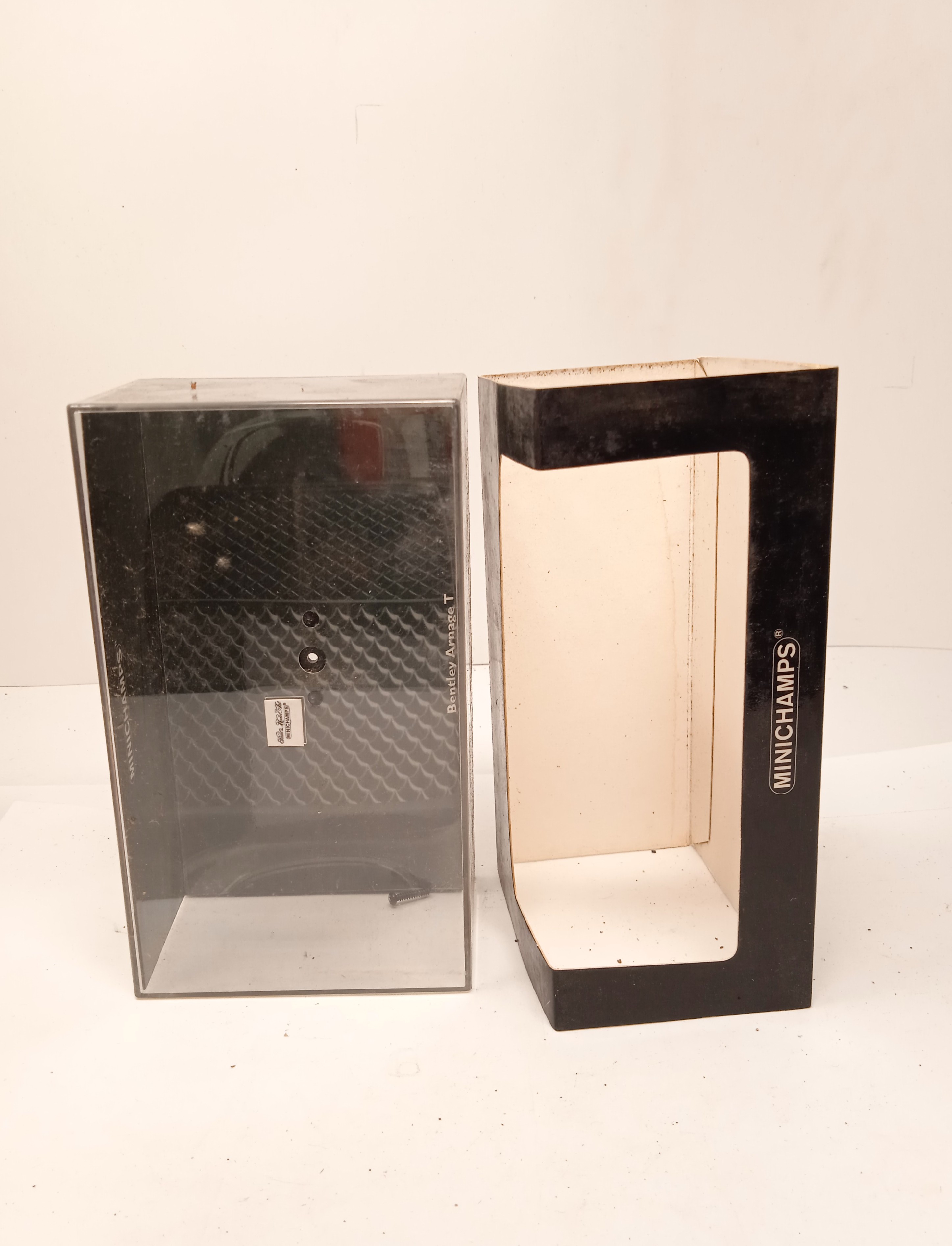 Empty Box 1:43 Scatola Vuota Originale a Scelta Vari Modelli Marca Minichamps - Foto 102 di 501