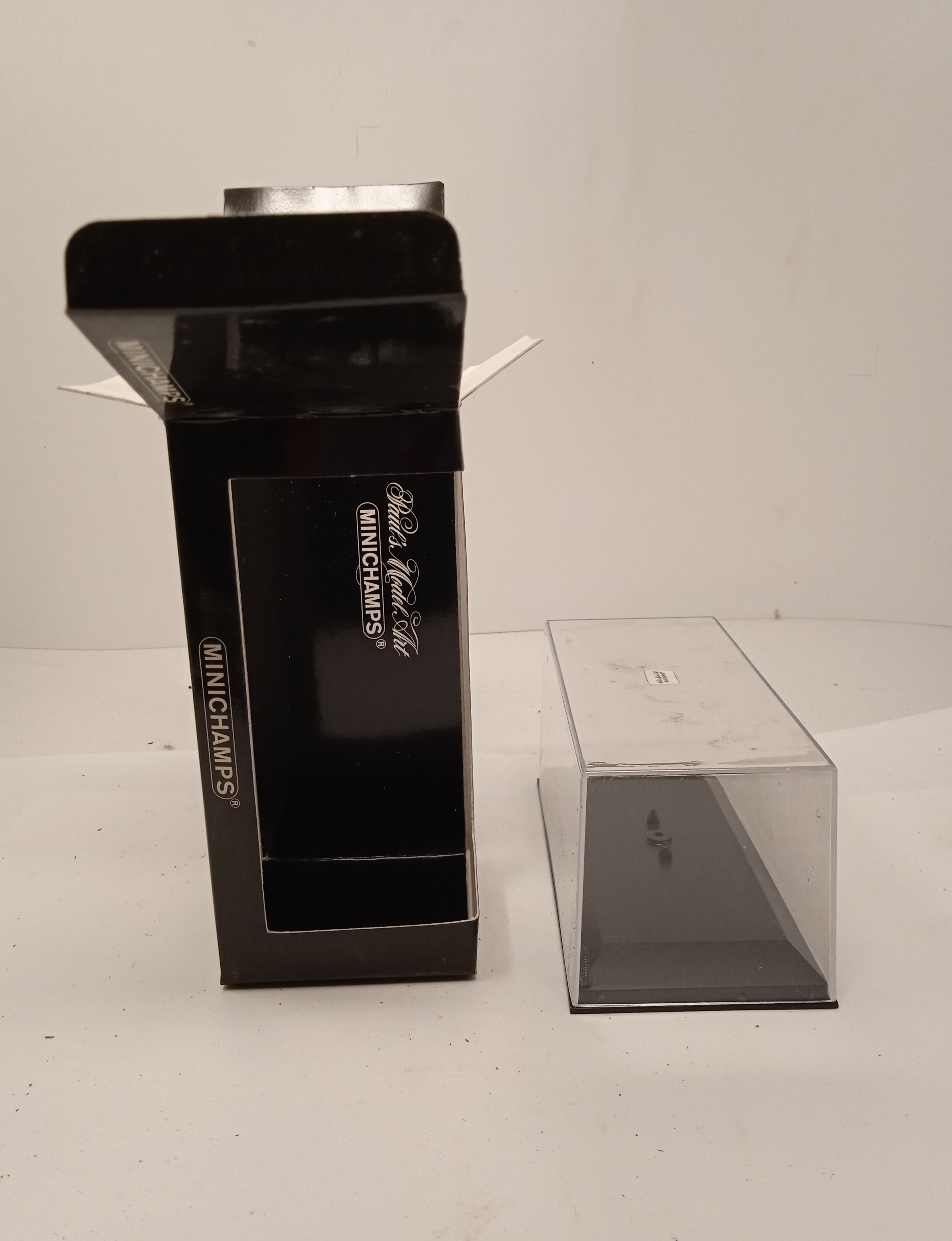 Empty Box 1:43 Scatola Vuota Originale a Scelta Vari Modelli Marca Minichamps - Foto 478 di 501