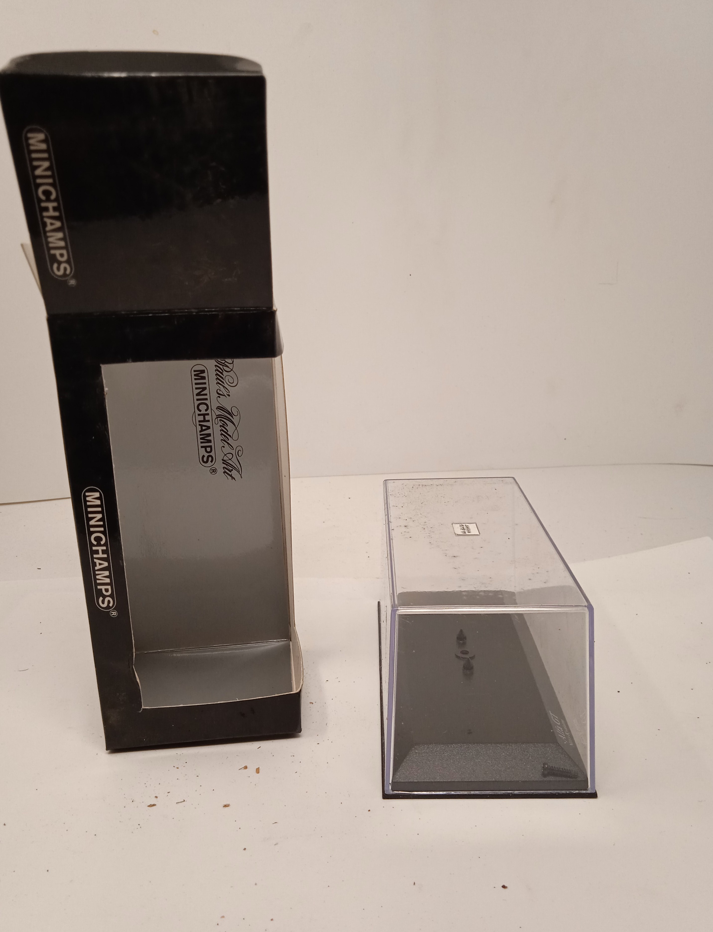 Empty Box 1:43 Scatola Vuota Originale a Scelta Vari Modelli Marca Minichamps - Foto 14 di 501