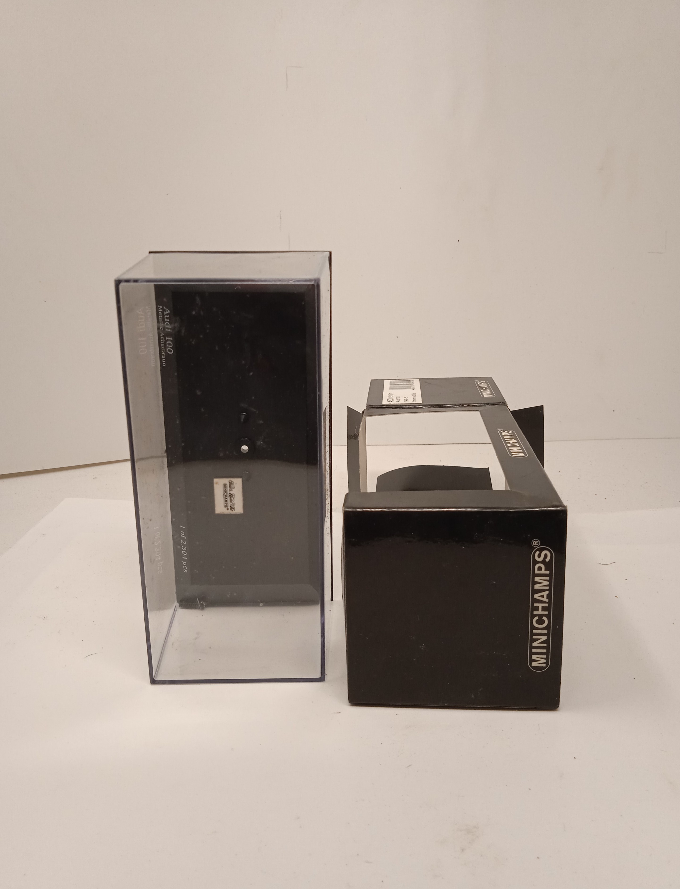 Empty Box 1:43 Scatola Vuota Originale a Scelta Vari Modelli Marca Minichamps - Foto 63 di 501