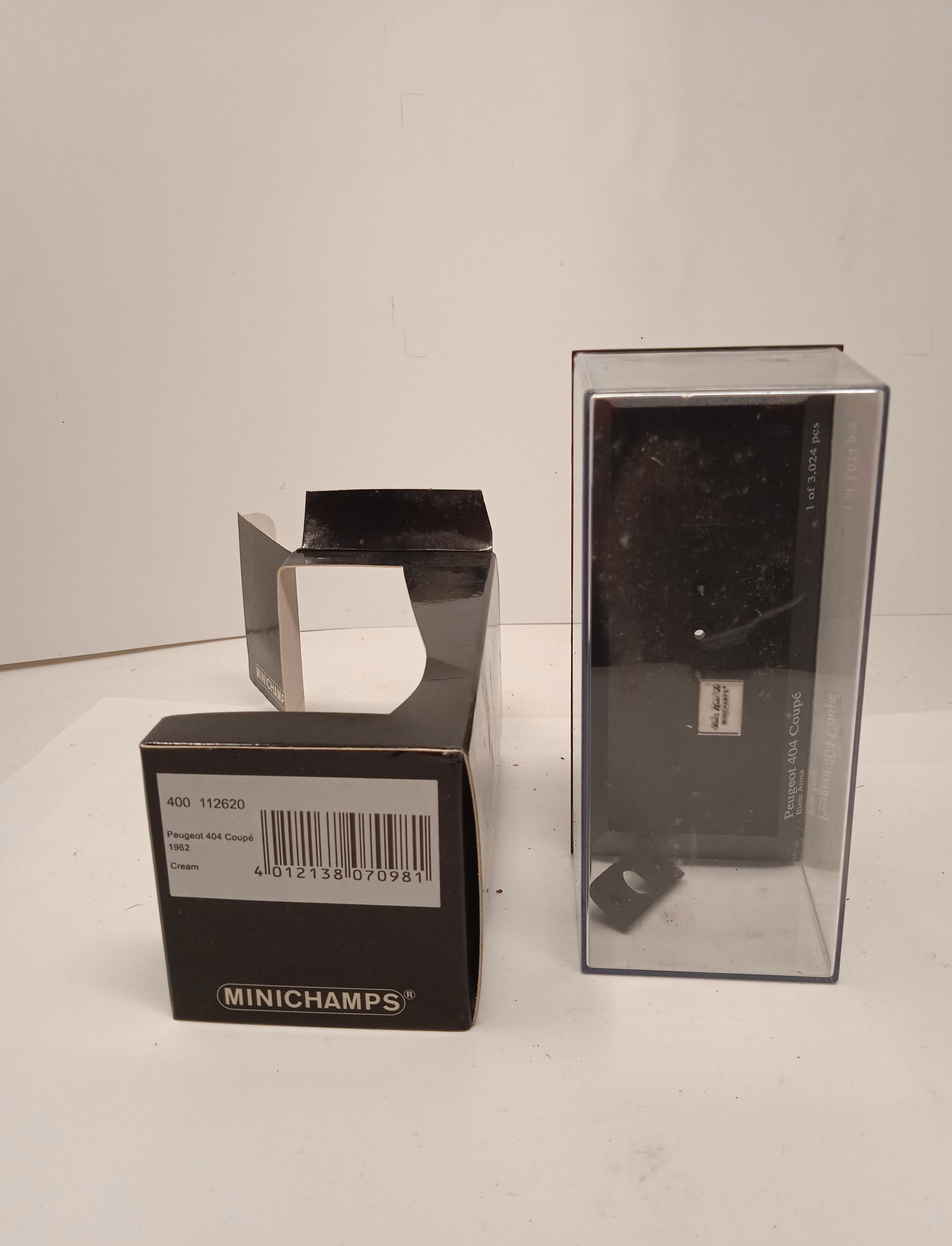 Empty Box 1:43 Scatola Vuota Originale a Scelta Vari Modelli Marca Minichamps - Foto 380 di 501
