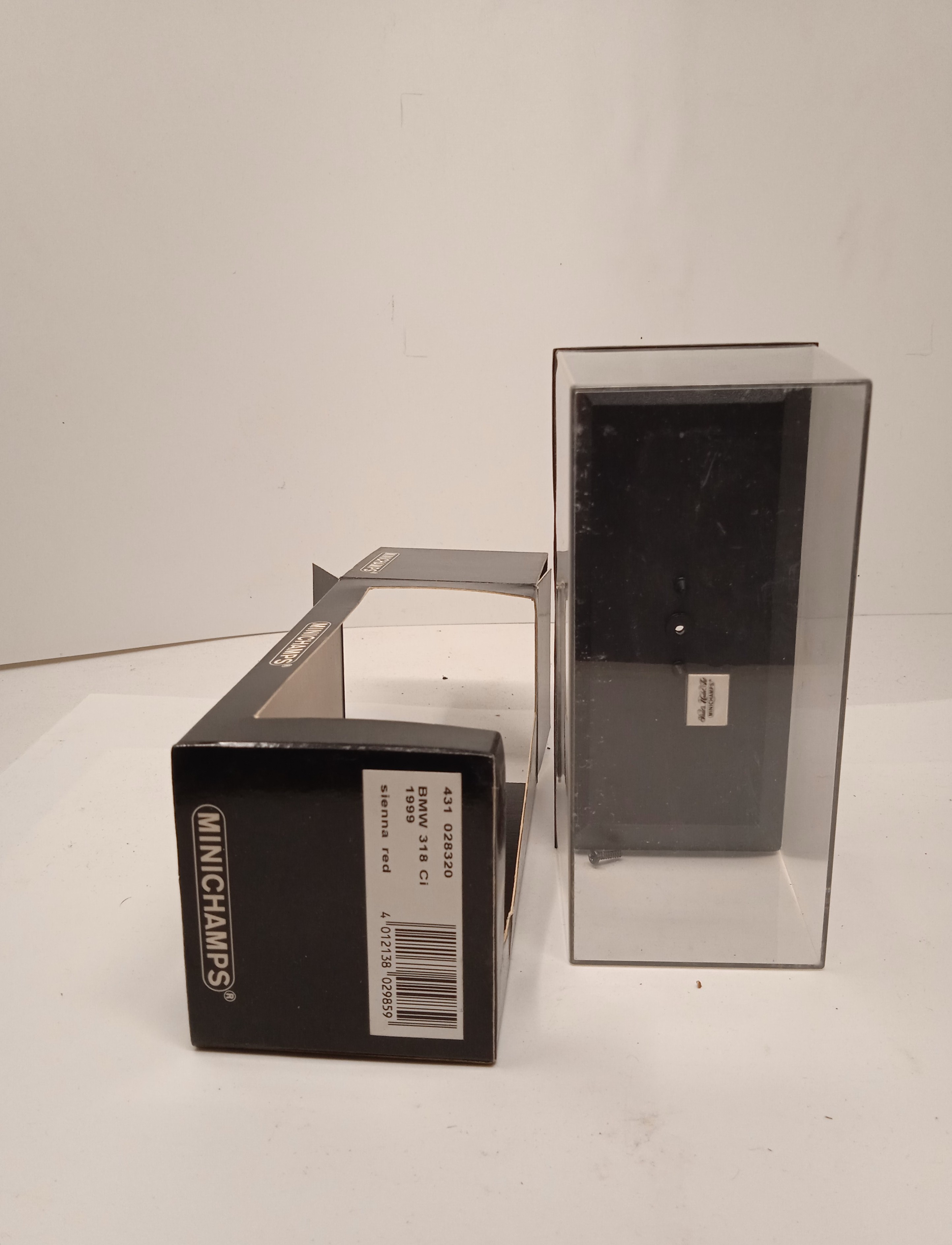 Empty Box 1:43 Scatola Vuota Originale a Scelta Vari Modelli Marca Minichamps - Foto 116 di 501