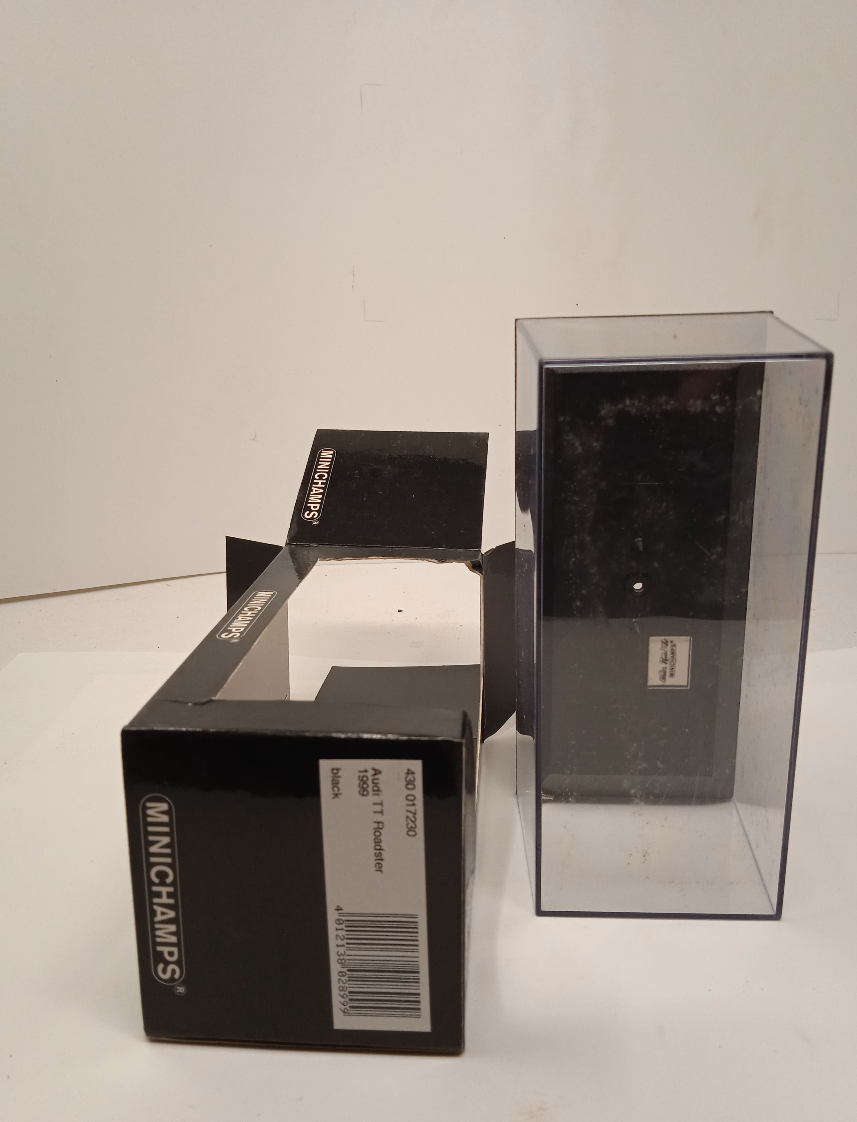 Empty Box 1:43 Scatola Vuota Originale a Scelta Vari Modelli Marca Minichamps - Foto 64 di 501