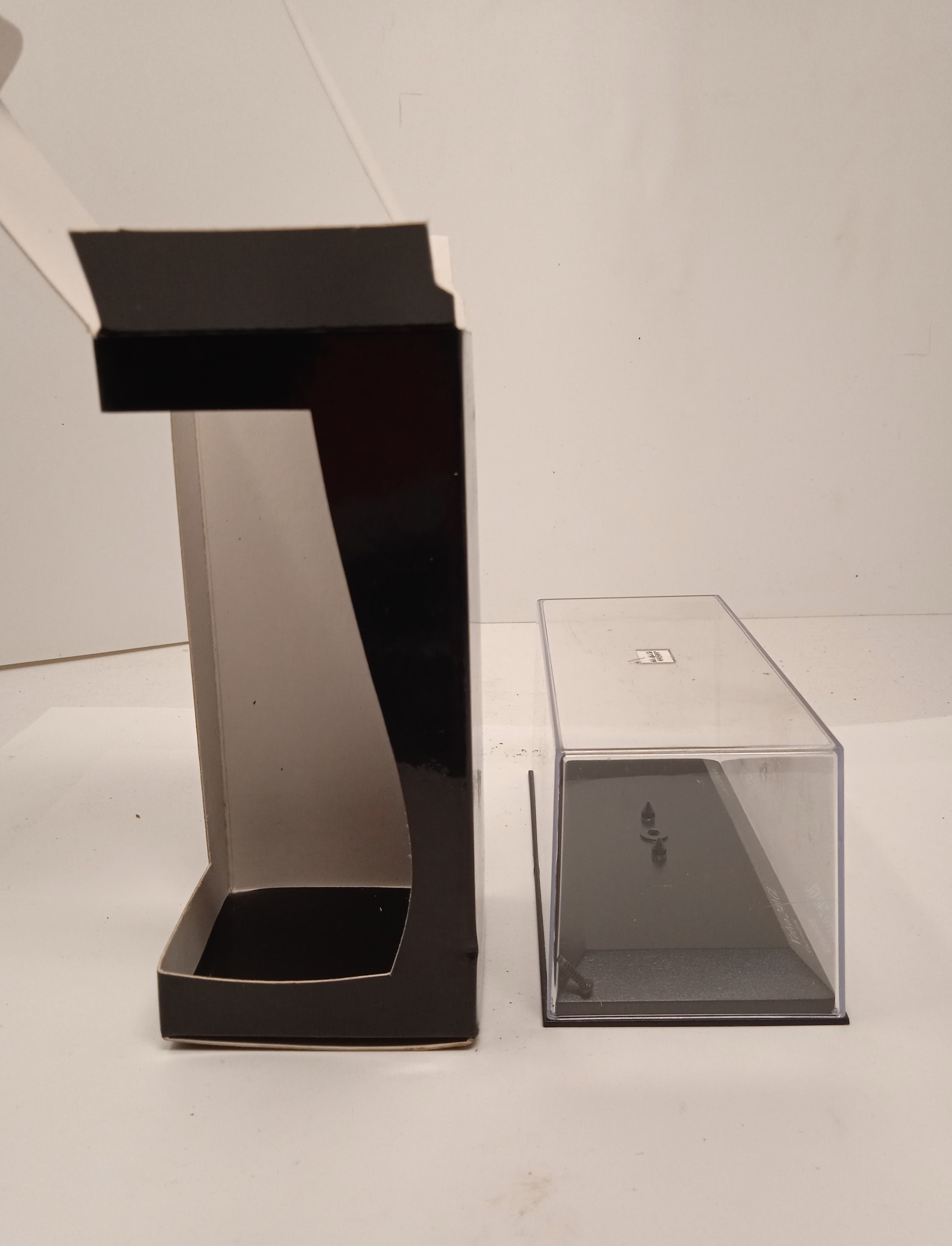 Empty Box 1:43 Scatola Vuota Originale a Scelta Vari Modelli Marca Minichamps - Foto 467 di 501