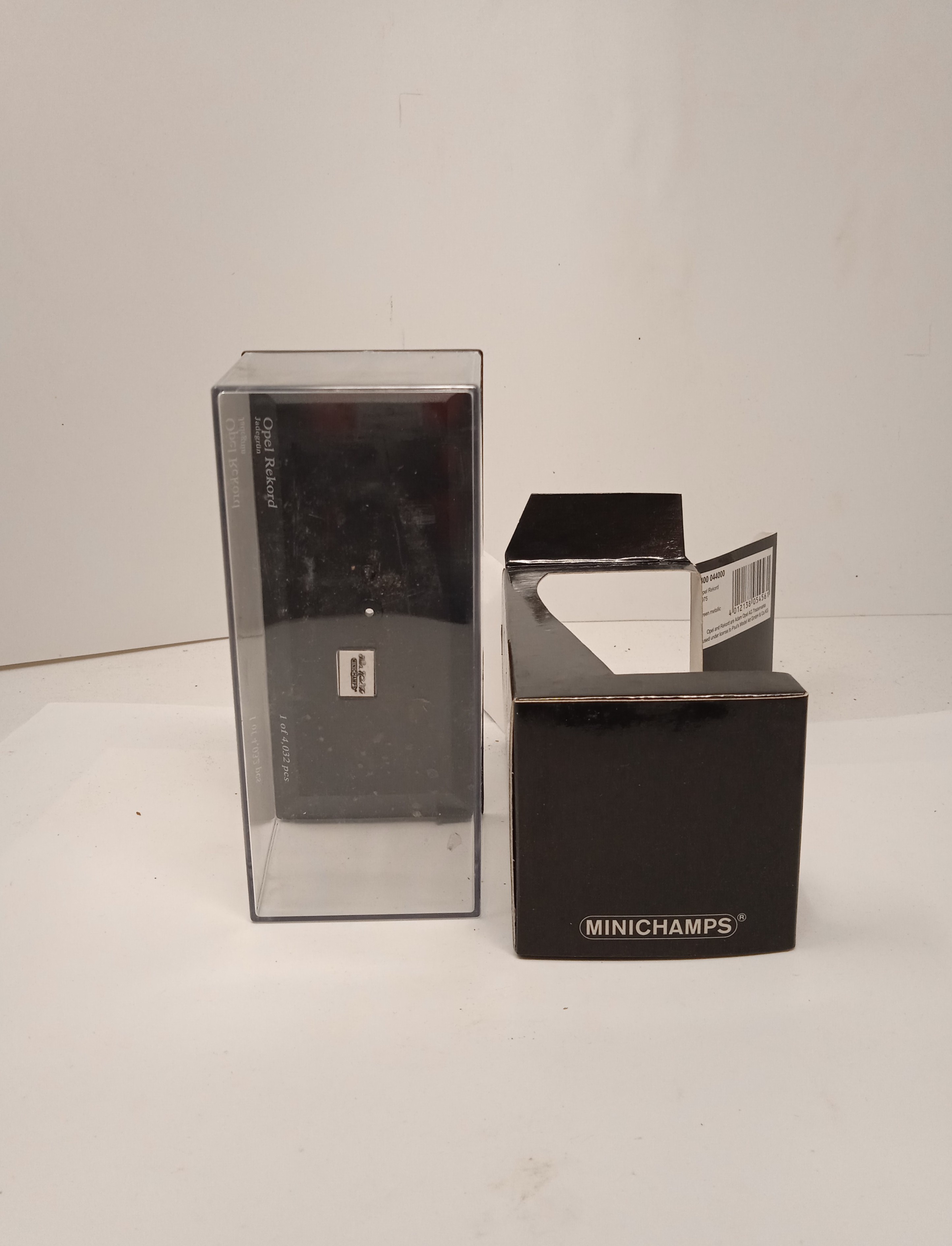 Empty Box 1:43 Scatola Vuota Originale a Scelta Vari Modelli Marca Minichamps - Foto 331 di 501