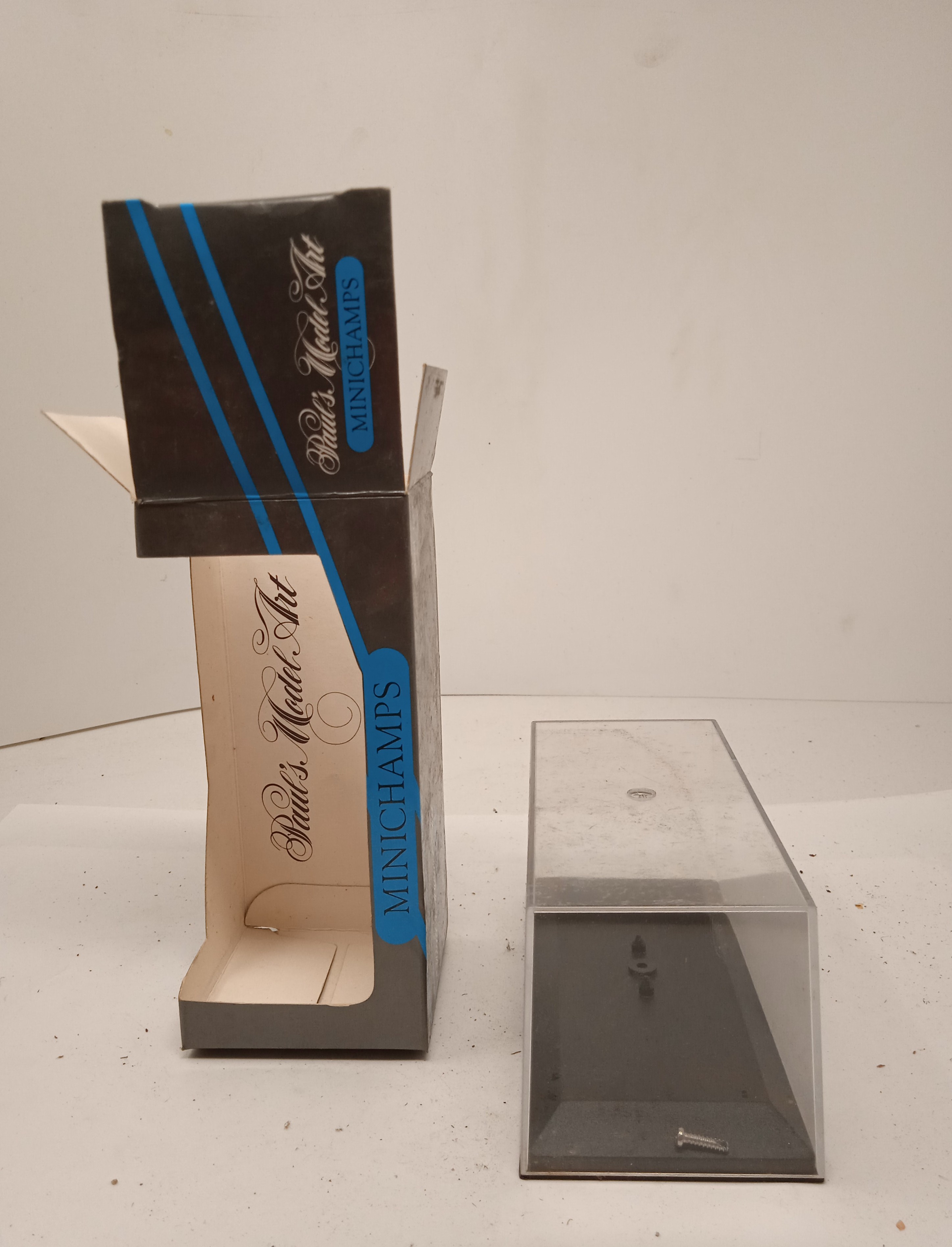 Empty Box 1:43 Scatola Vuota Originale a Scelta Vari Modelli Marca Minichamps - Foto 74 di 501