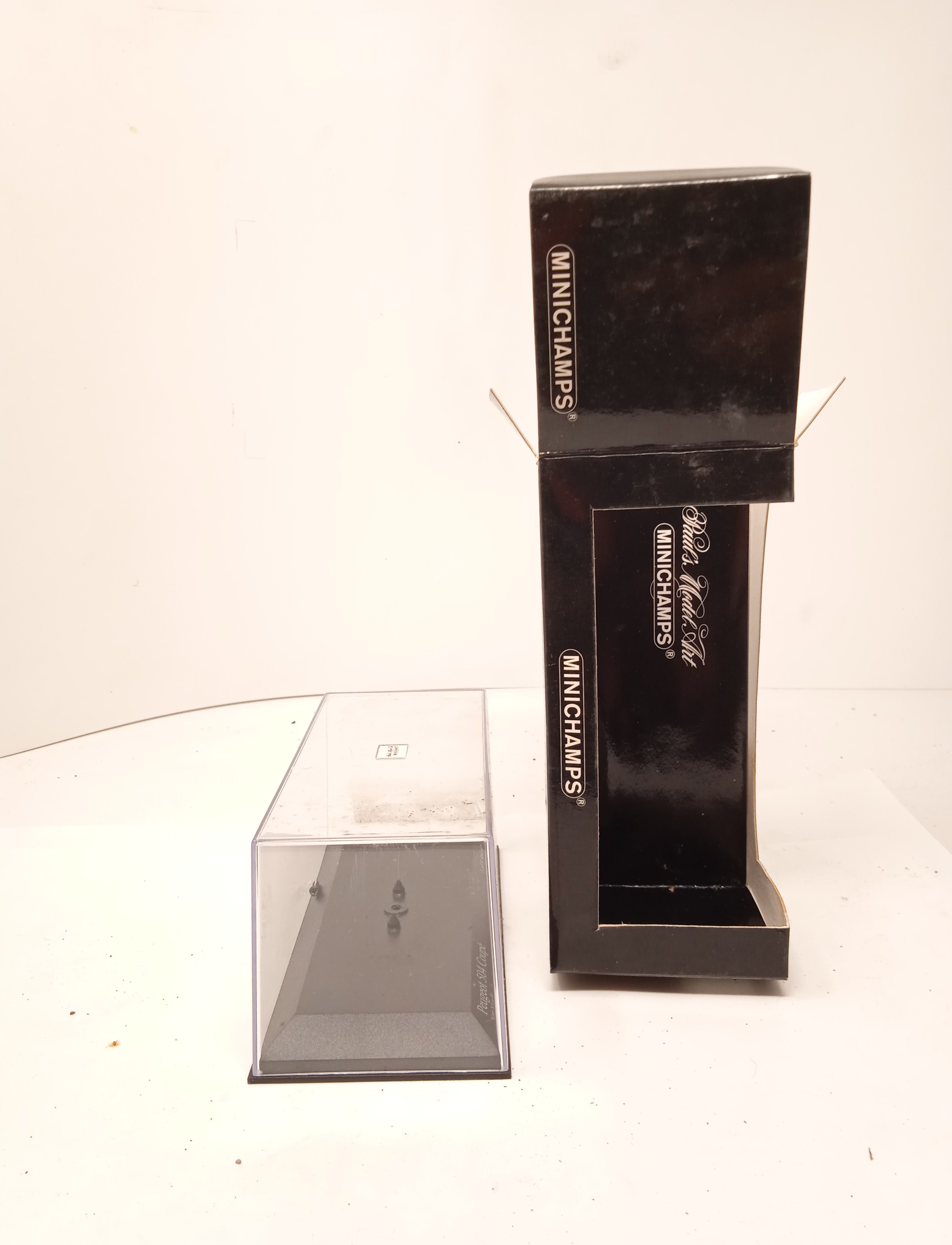 Empty Box 1:43 Scatola Vuota Originale a Scelta Vari Modelli Marca Minichamps - Foto 384 di 501