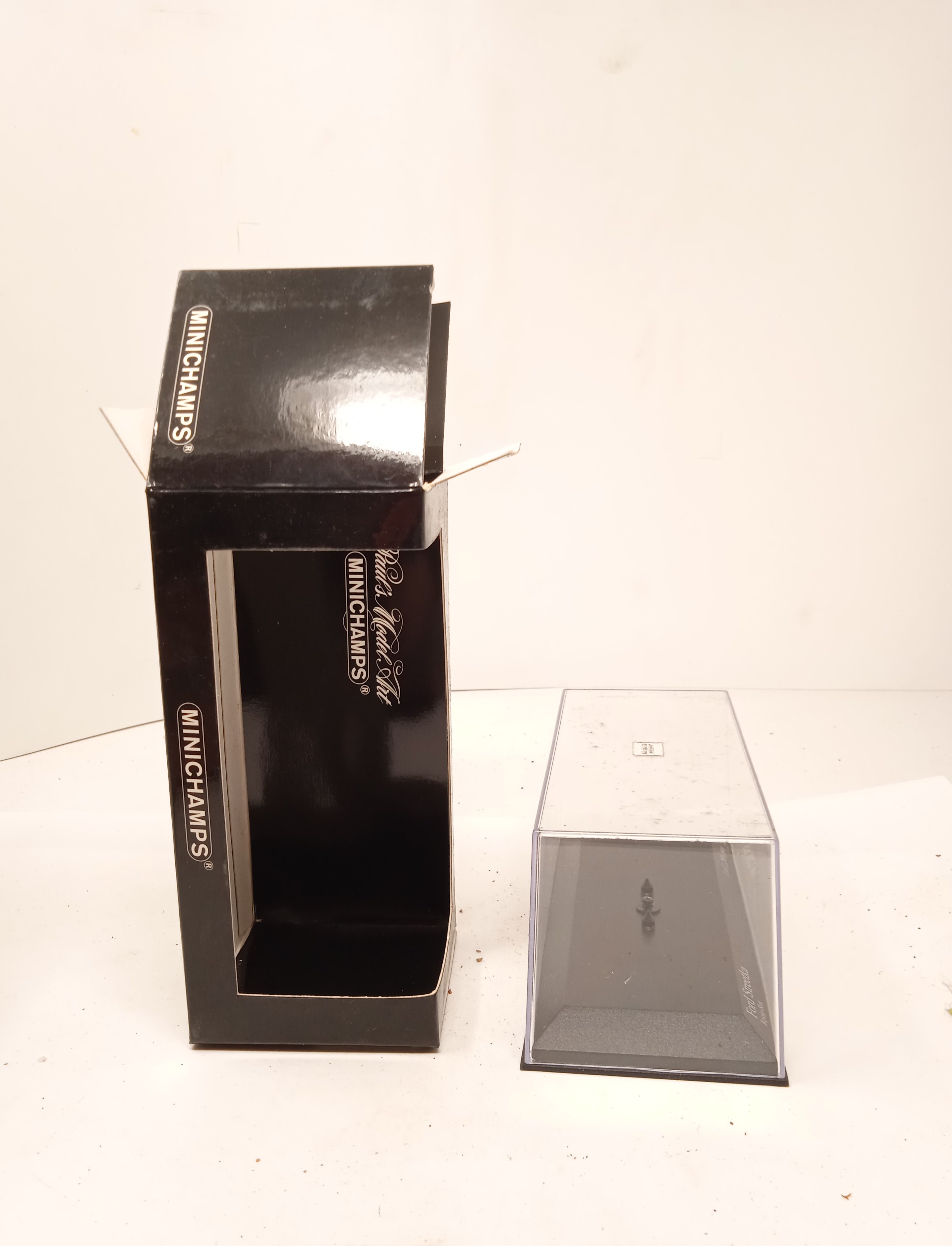 Empty Box 1:43 Scatola Vuota Originale a Scelta Vari Modelli Marca Minichamps - Foto 199 di 501