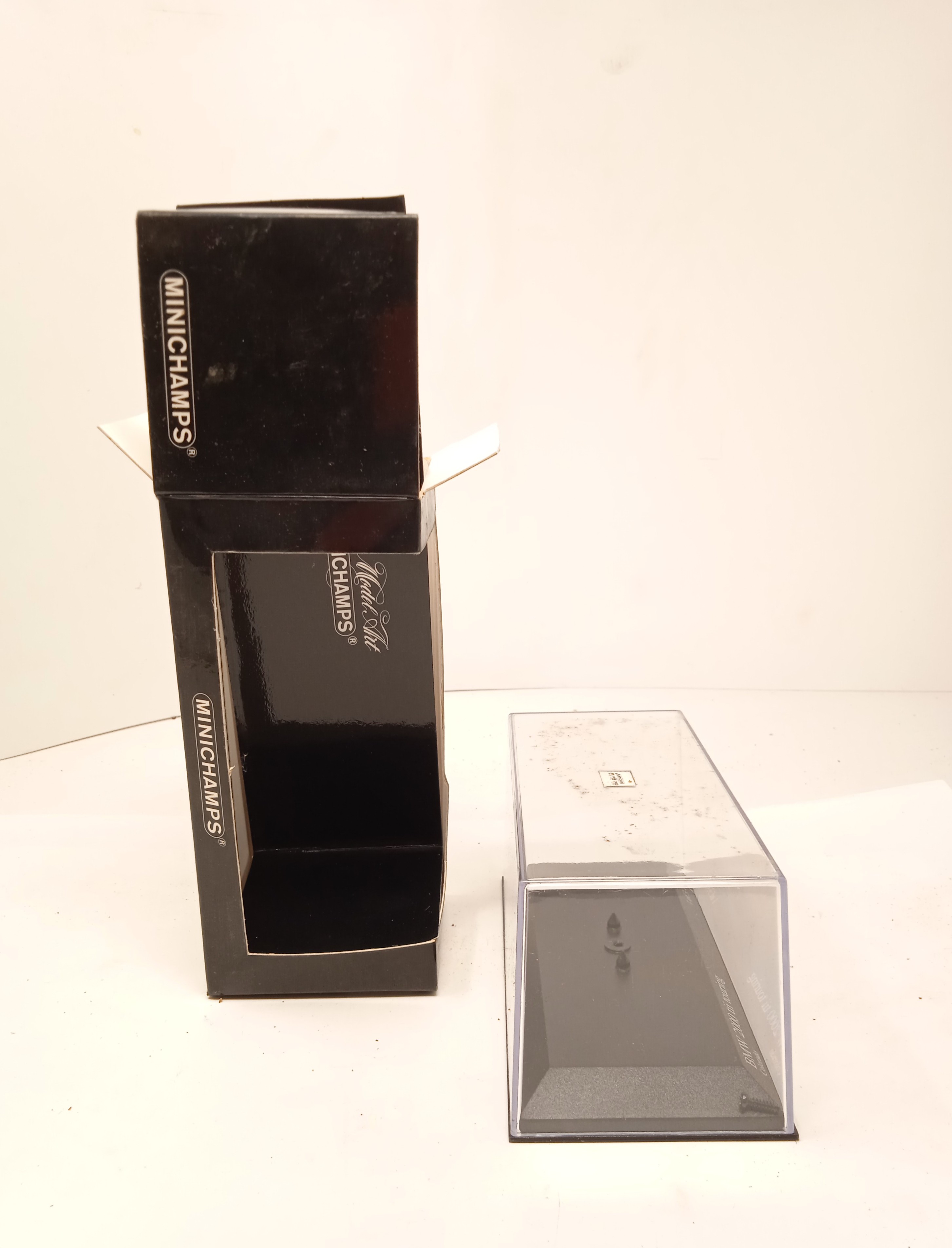 Empty Box 1:43 Scatola Vuota Originale a Scelta Vari Modelli Marca Minichamps - Foto 128 di 501