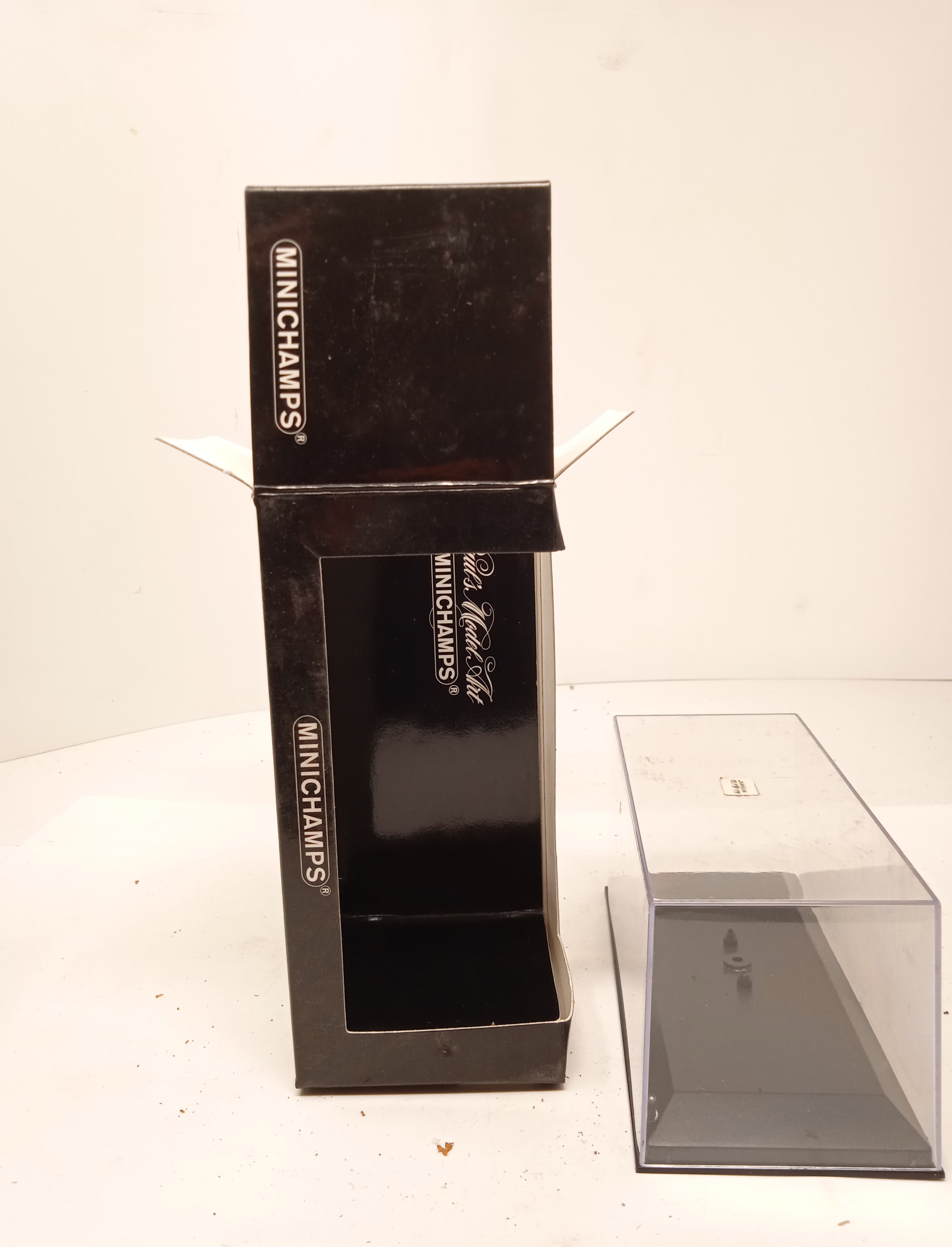 Empty Box 1:43 Scatola Vuota Originale a Scelta Vari Modelli Marca Minichamps - Foto 84 di 501