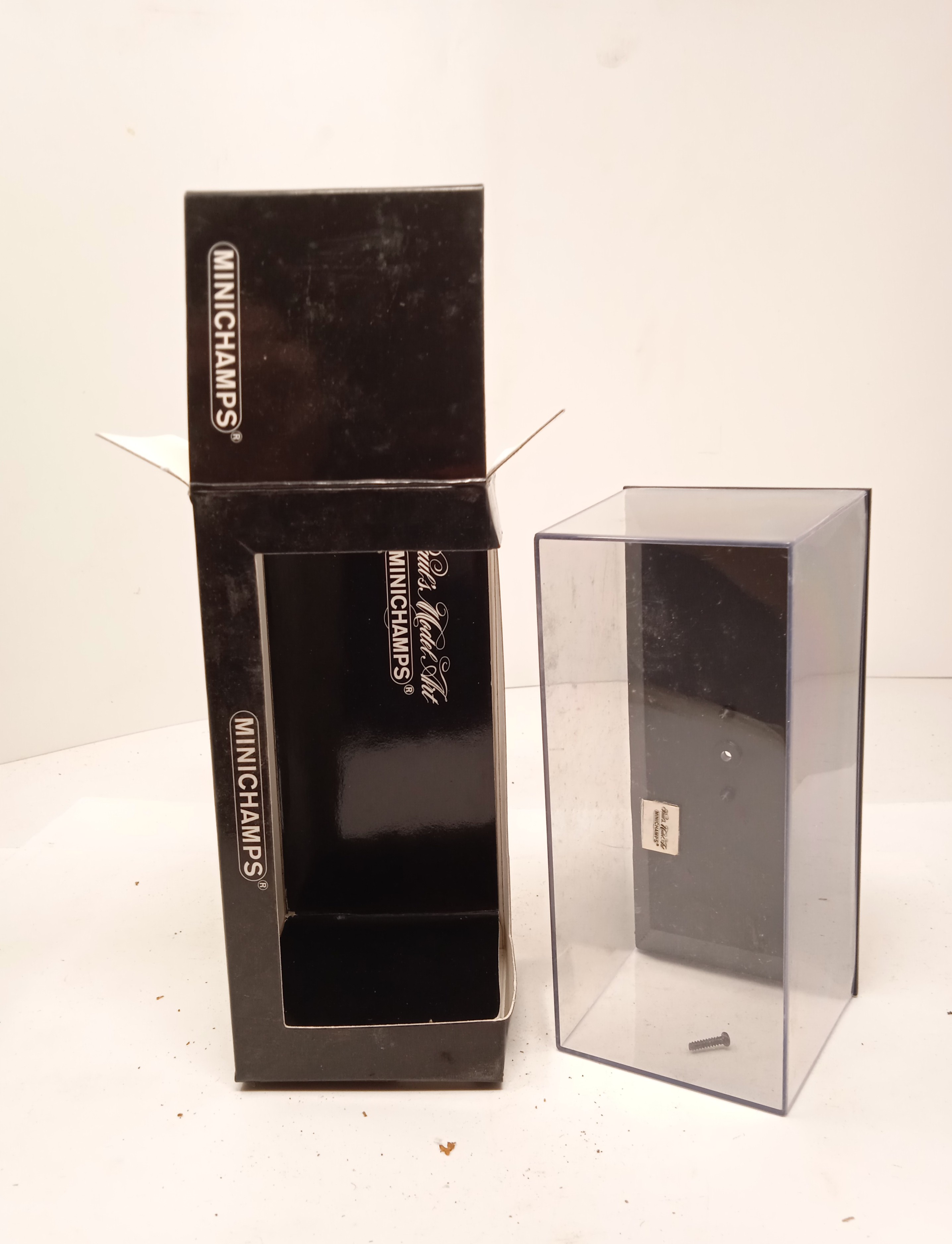 Empty Box 1:43 Scatola Vuota Originale a Scelta Vari Modelli Marca Minichamps - Foto 85 di 501