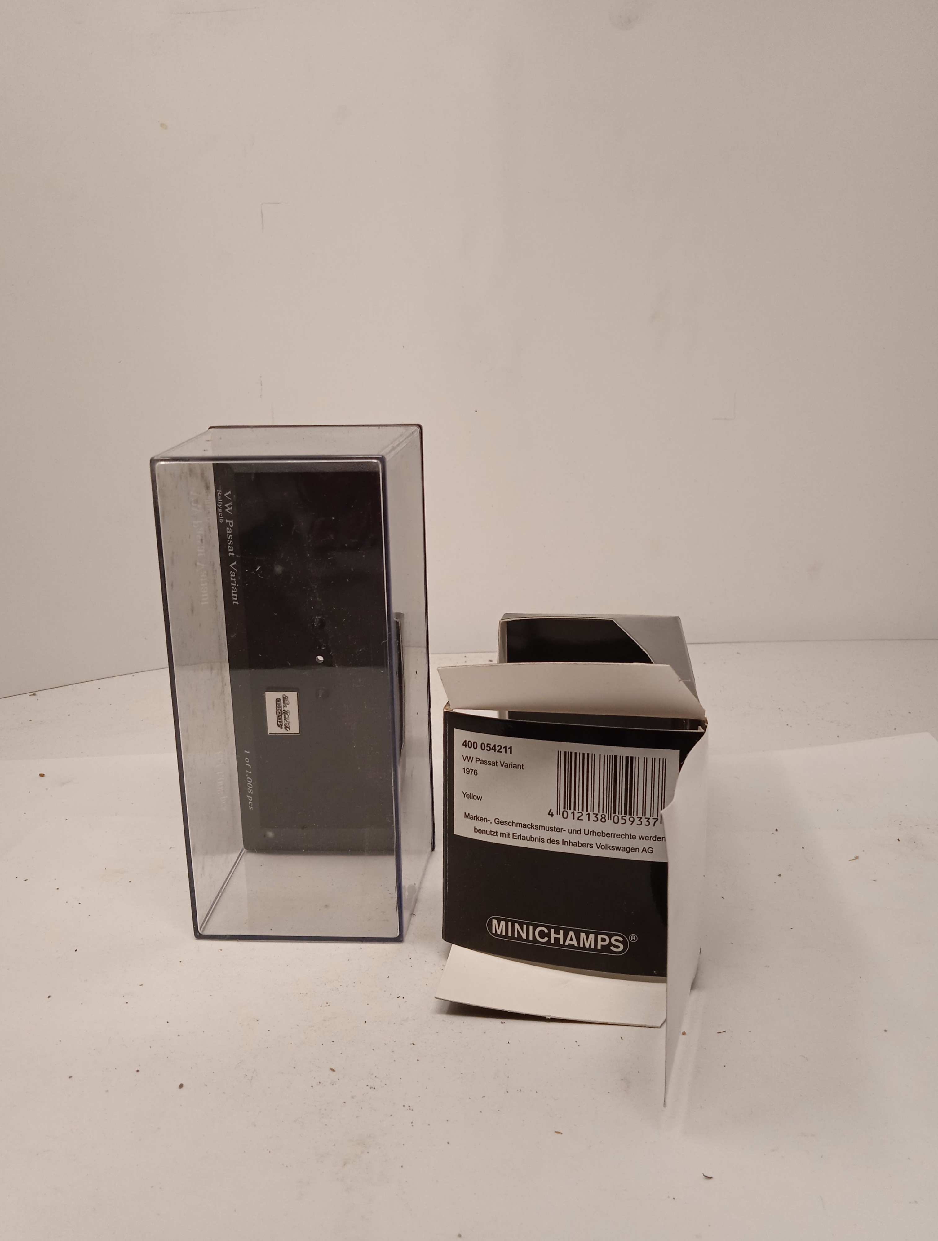 Empty Box 1:43 Scatola Vuota Originale a Scelta Vari Modelli Marca Minichamps - Foto 491 di 501