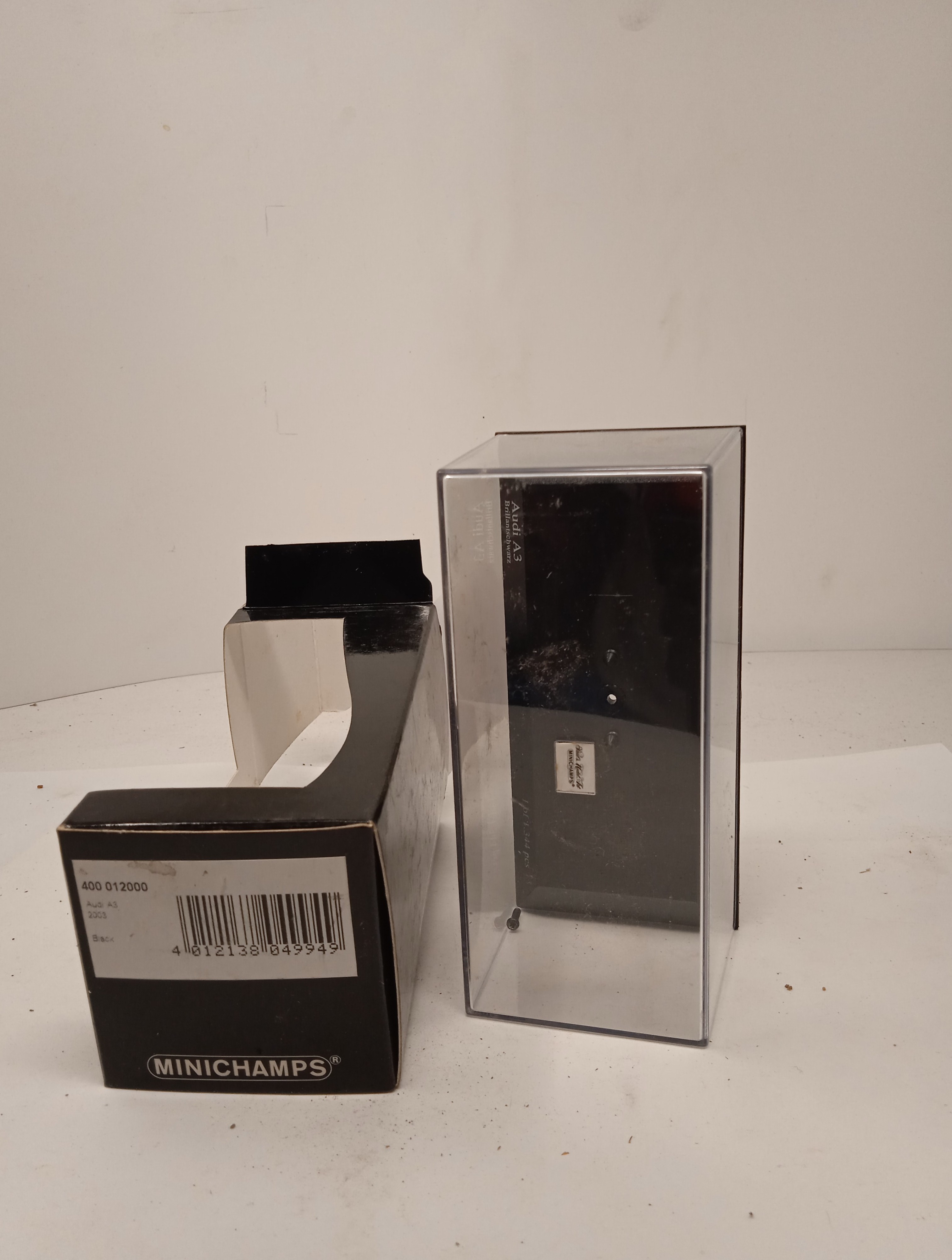 Empty Box 1:43 Scatola Vuota Originale a Scelta Vari Modelli Marca Minichamps - Foto 42 di 501