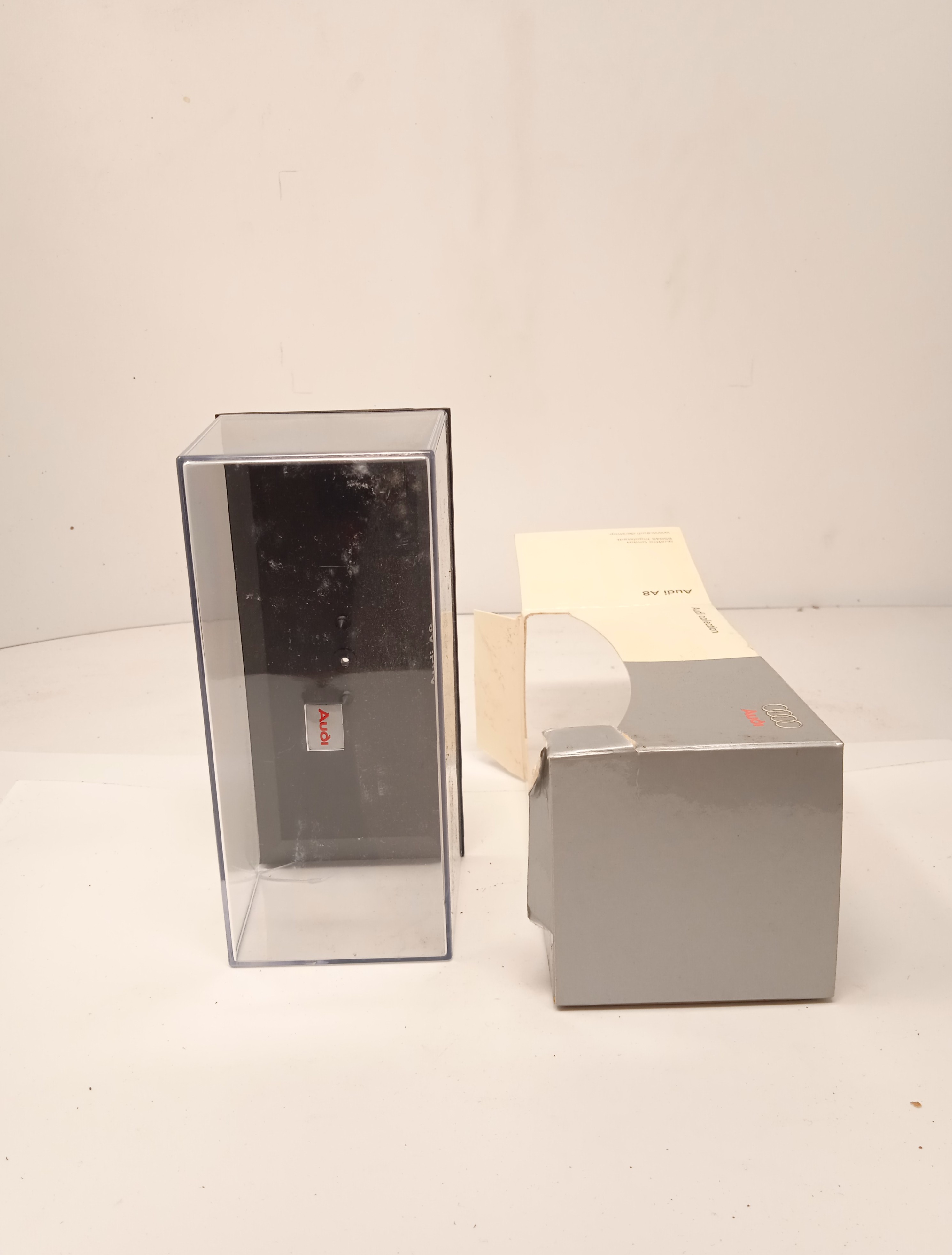 Empty Box 1:43 Scatola Vuota Originale a Scelta Vari Modelli Marca Minichamps - Foto 88 di 501