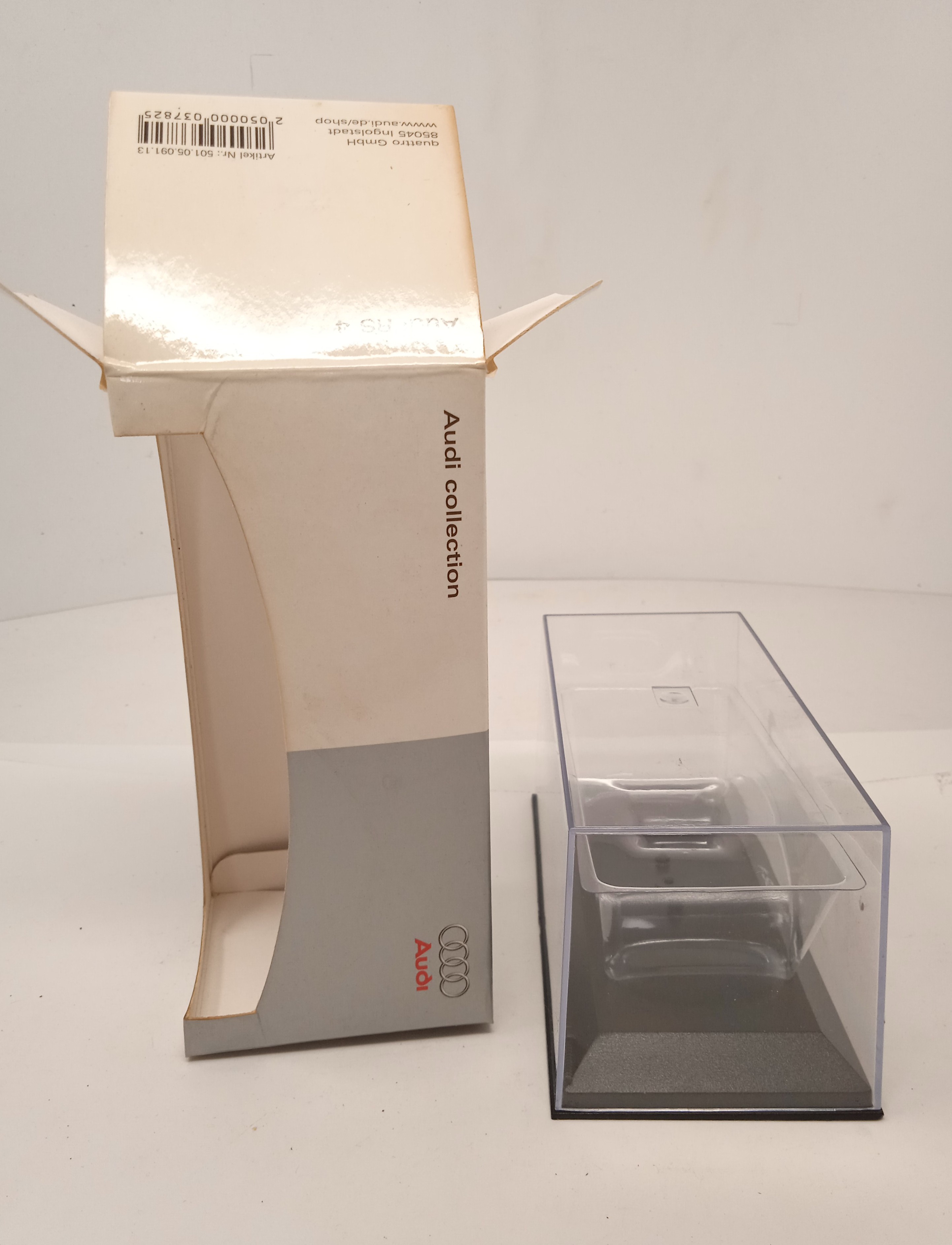 Empty Box 1:43 Scatola Vuota Originale a Scelta Vari Modelli Marca Minichamps - Foto 44 di 501