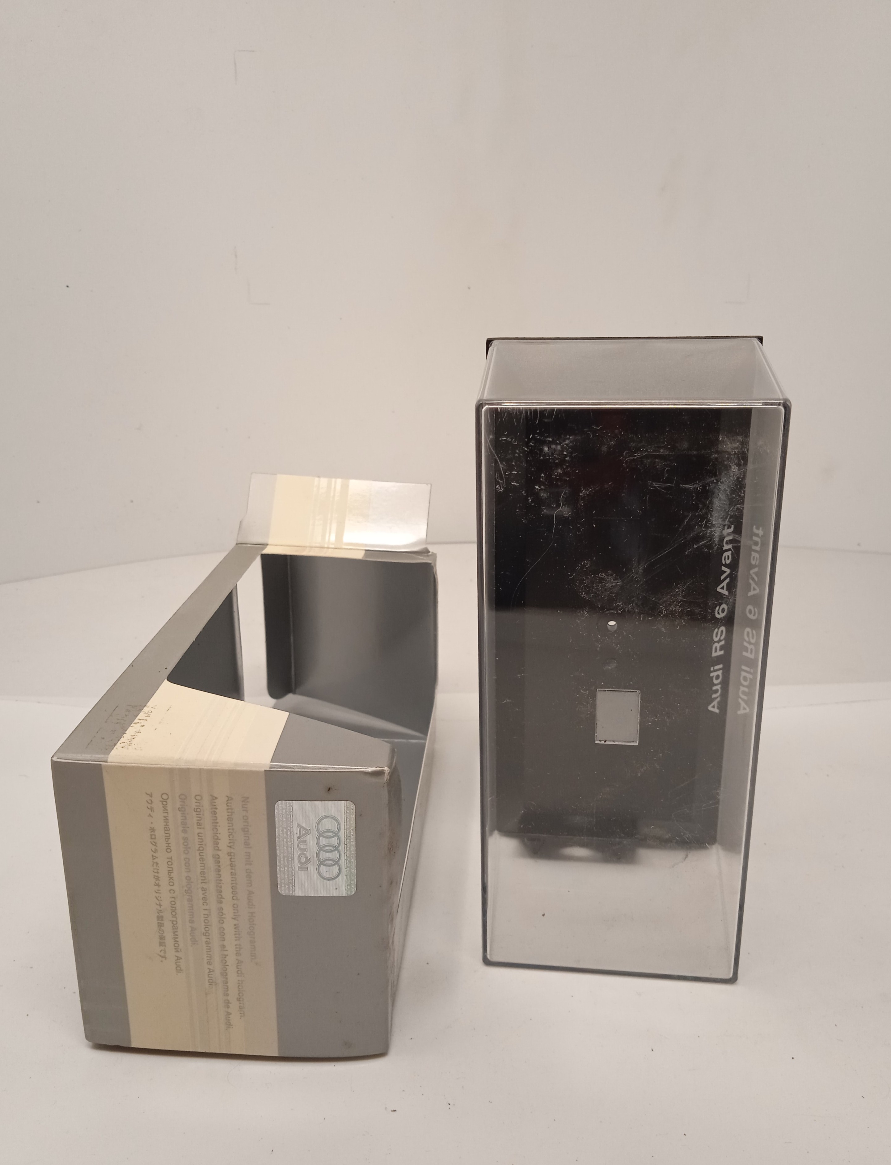 Empty Box 1:43 Scatola Vuota Originale a Scelta Vari Modelli Marca Minichamps - Foto 47 di 501