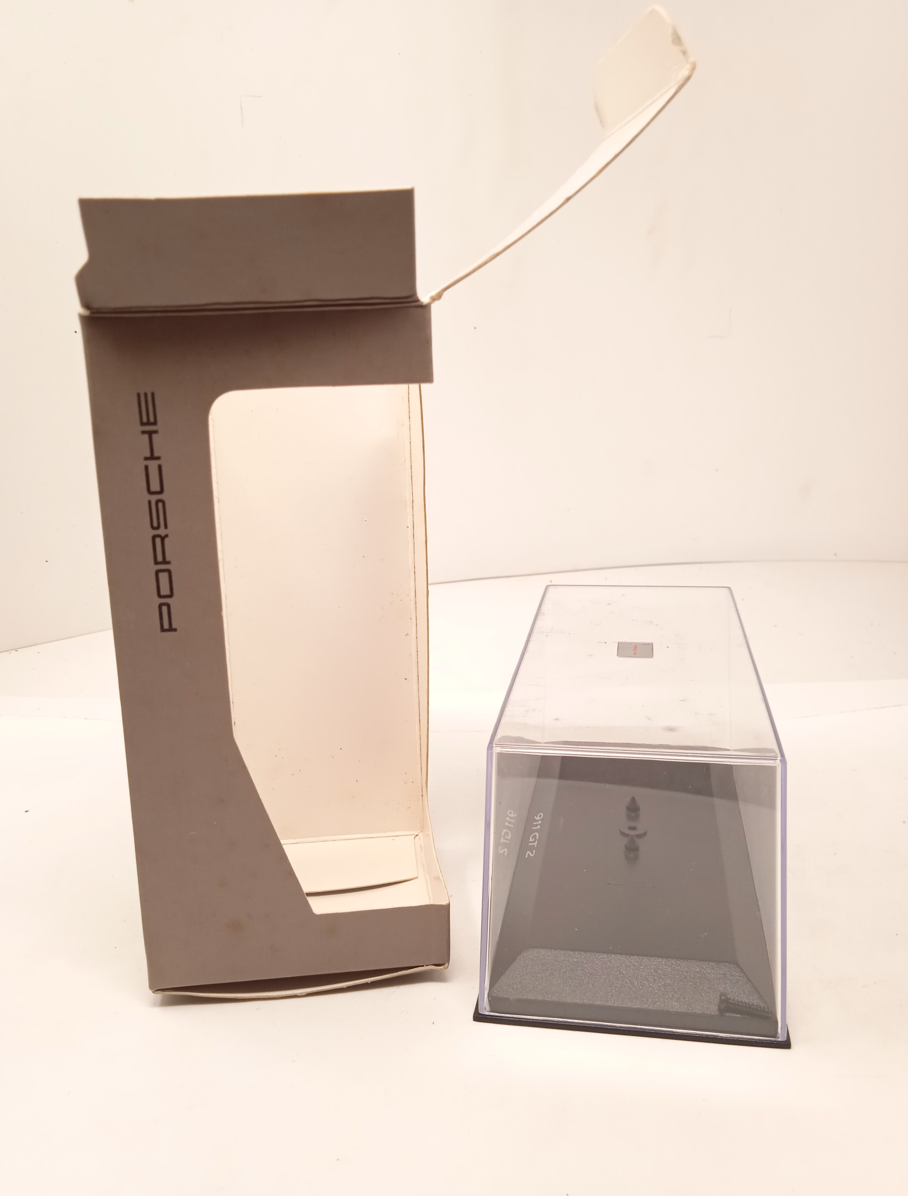 Empty Box 1:43 Scatola Vuota Originale a Scelta Vari Modelli Marca Minichamps - Foto 418 di 501